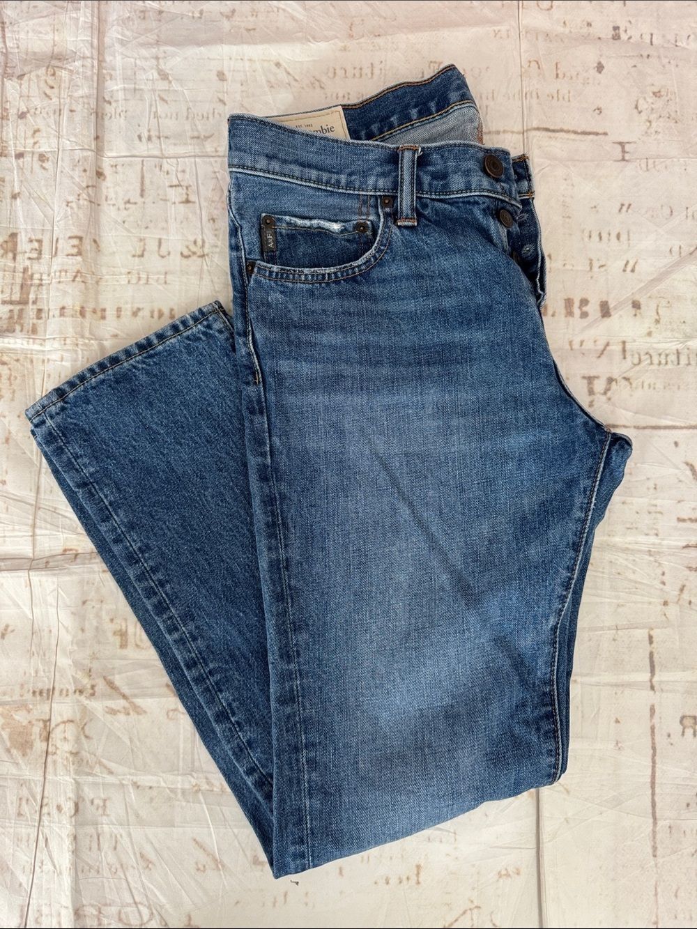 Abercrombie & Fitch jeans 32w 30L standard wash button front